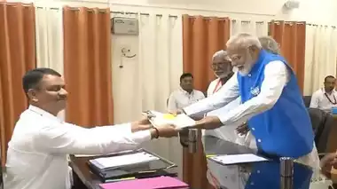 “प्रधानमंत्री मोदी ने वाराणसी लोकसभा सीट से नामांकन किया दाखिल”