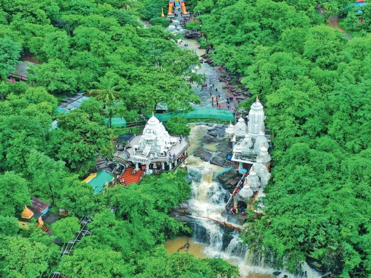 प्रकृति, आस्था और रोमांच का जीवंत अनुभव