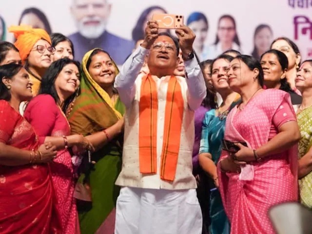 छत्तीसगढ़ में अब महिलाओं के नाम जमीन रजिस्ट्री पर 50 प्रतिशत की छूट