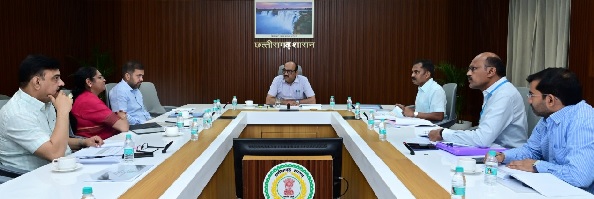 ब्लैक स्पॉट की नियमित मॉनिटरिंग के निर्देश, प्रदेश में 150 स्थानों पर लगे ईव्ही चार्जिंग स्टेशन