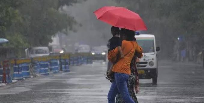भारी बारिश, बादल फटने और भूस्खलन की घटनाओं के बीच अरुणाचल प्रदेश के चार जिलों में रोमिंग सेवा शुरू