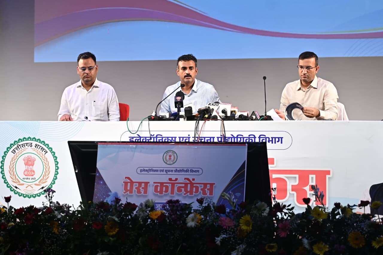 तकनीक आधारित विकास में अग्रणी बनता छत्तीसगढ़: ‘सेवा सेतु’ और ‘भारतनेट’ से आसान हुआ नागरिक जीवन