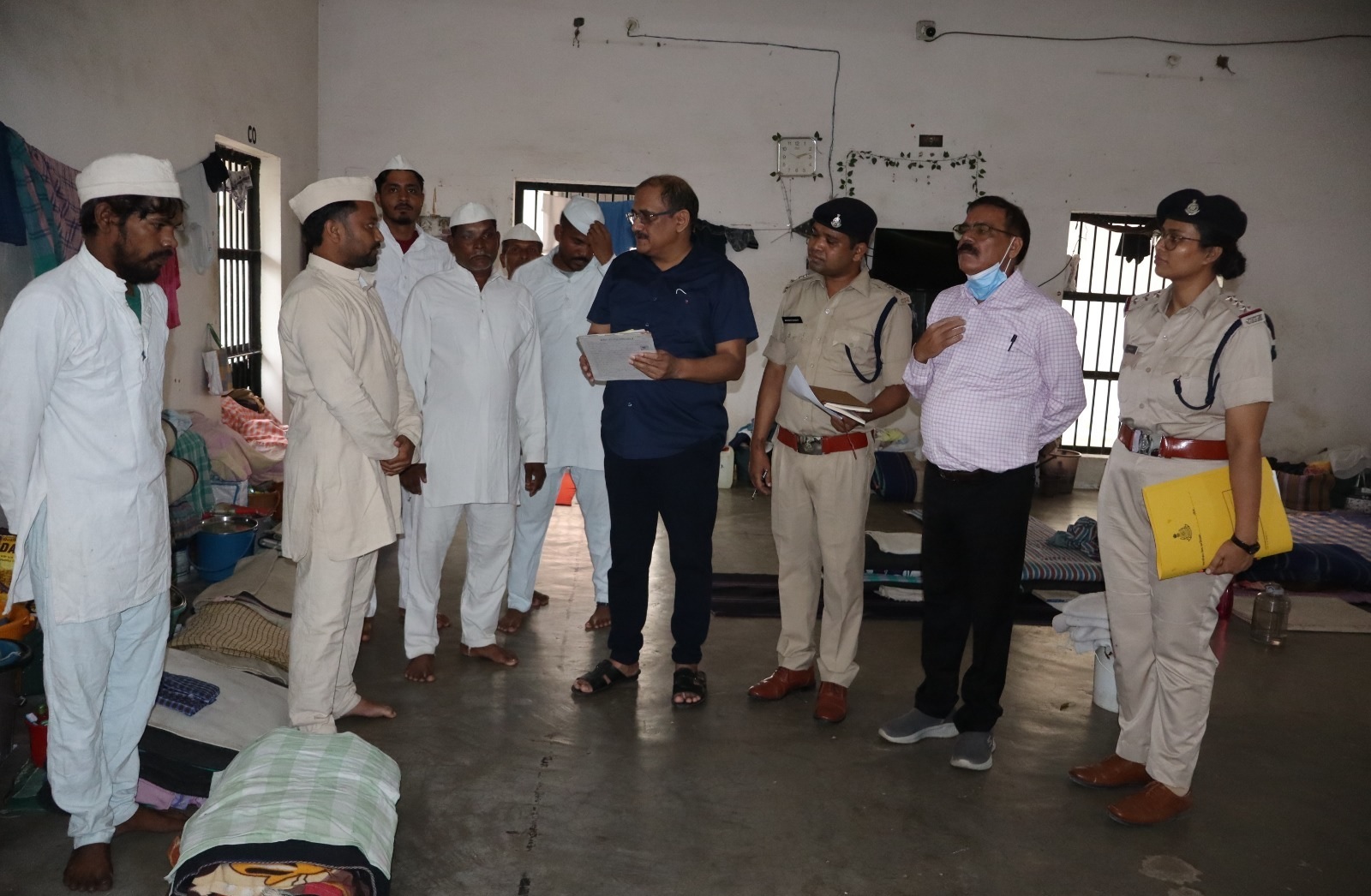 डीजी जेल ने किया बिलासपुर जेल का निरीक्षण, कैदियों के लिए कई नई सुविधाओं की दी स्वीकृति