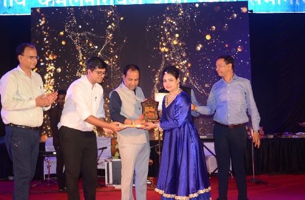 रायपुर में तिरंगा फेस्ट ने रचा नया रंगमंच, ‘गुरु वंदन’ ग्रैंड फिनाले में 30 प्रस्तुतियों ने बांधा समां
