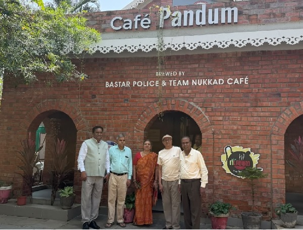बदलते बस्तर को देखकर बोले सेवानिवृत्त आईएएस अधिकारी : यह एक नए दौर का बस्तर